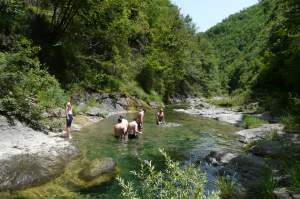 Xtrallusion photo library of independent, self-guided walking and sightseeing holidays in Italy. Pictures, images, photos and photographs taken along the way of this 1-day walking itinerary, to give you a visual impression of the day's walk.